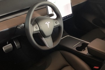 tesla model 3 new center console scaled
