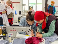 Women Entrepreneur   sewing shop 1